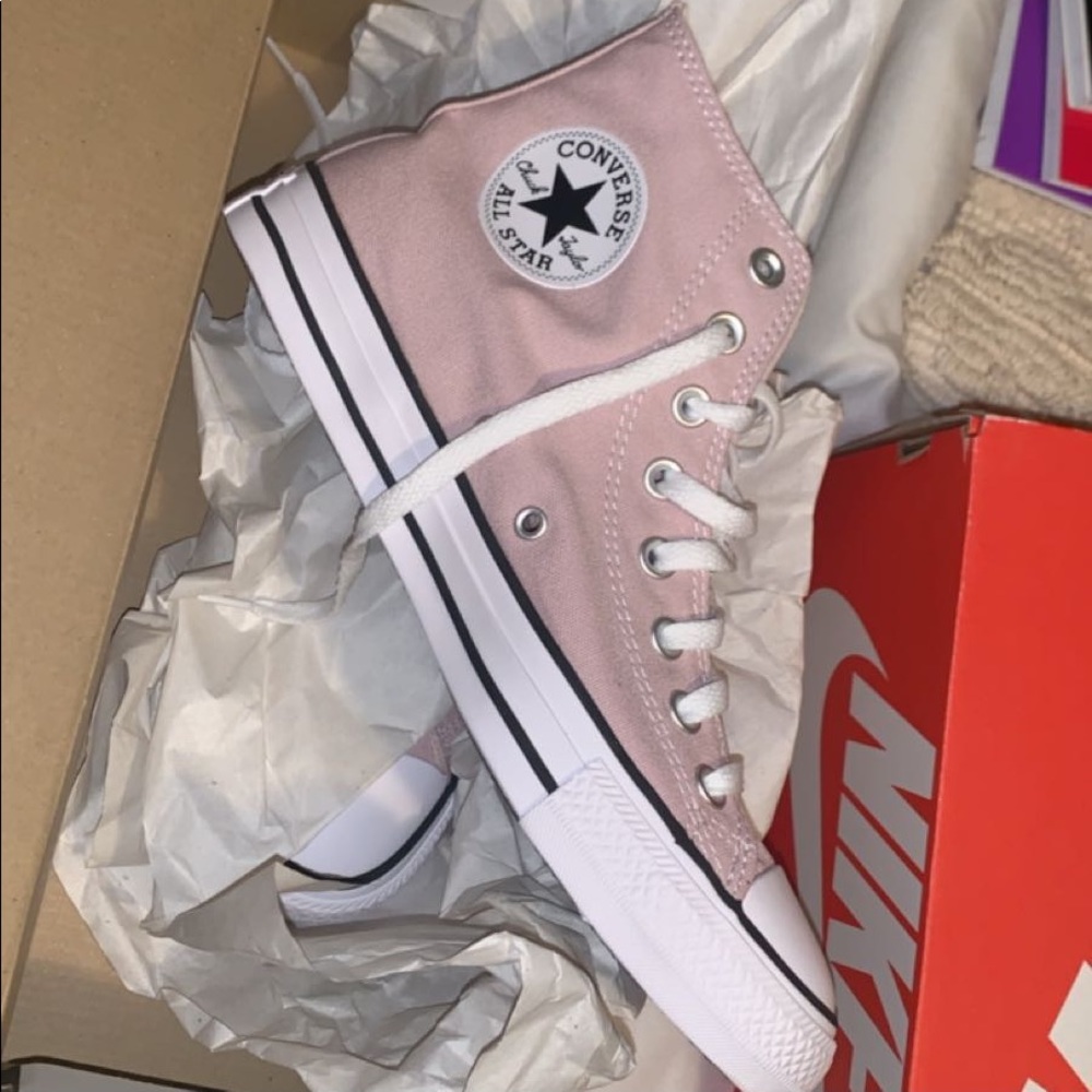 Brand new pink converse